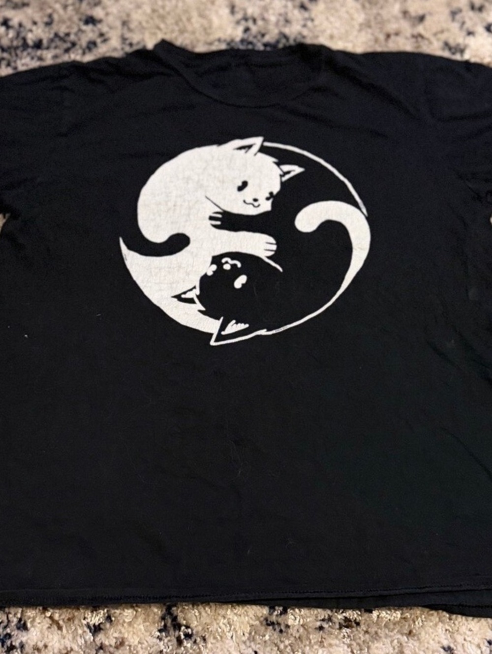 Black Cat Yin Yang T-Shirt Size M Cute Kitty Graphic Tee
